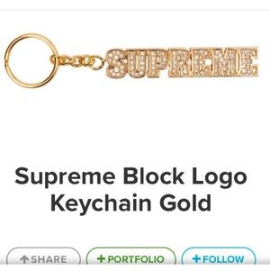 supreme block logo keychain